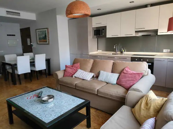 Moderno y amplio apartamento en Valdeolleros, Córdoba. - Imagen 5